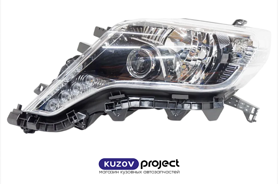 Фара левая с электрическим корректором Toyota Land Cruiser Prado (150) 2013-2017 (TYC / Тайвань)
