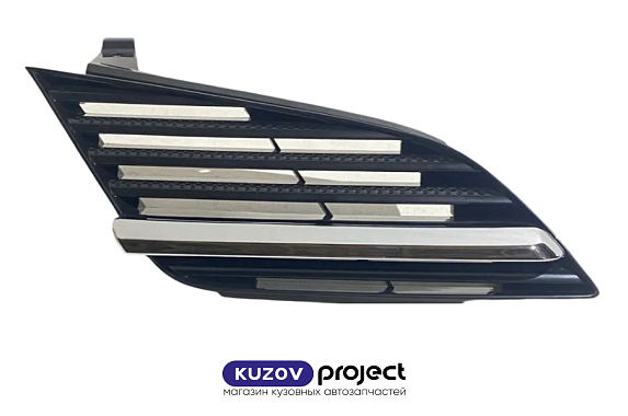 Решетка радиатора Nissan Primera P12 2002-2008 Правая (Тайвань / TYG)